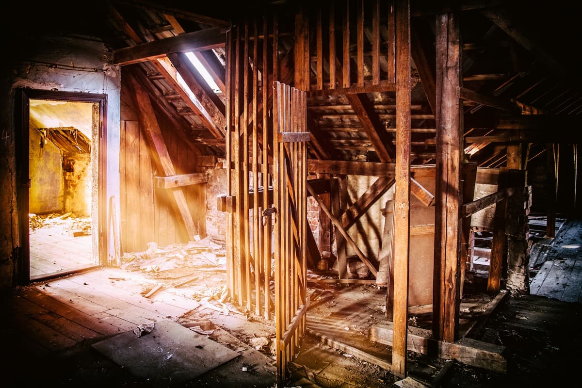 Here Are 7 Warning Signs Your Home Needs More Insulation