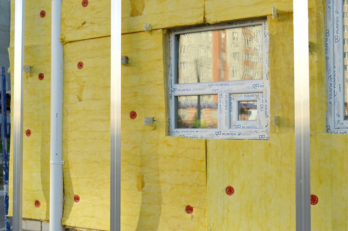 The Importance of Proper Insulation in Your Home Office for Enhanced C