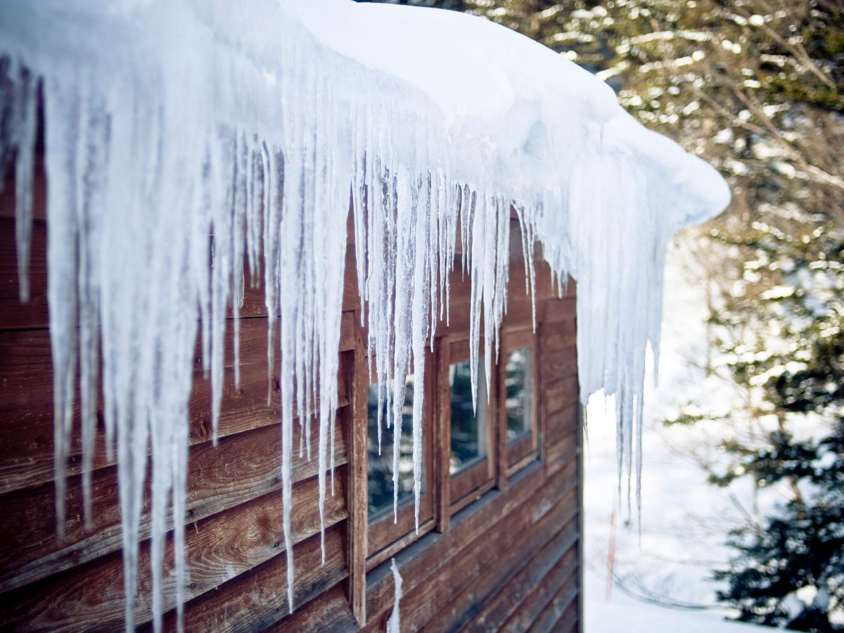Preventing Ice Dams With Insulation in St. Louis
