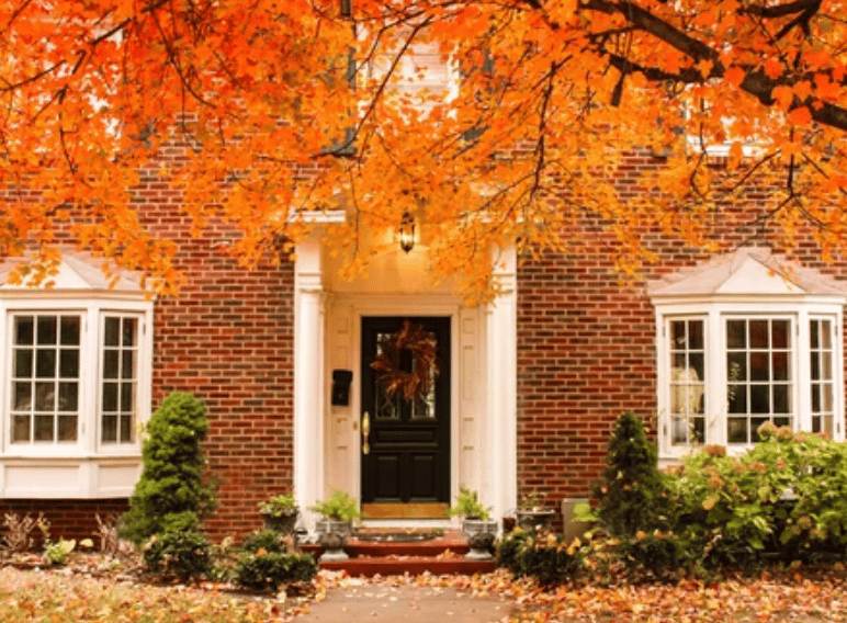 Why Fall and Spring Are the Perfect Times for Insulation Inspection
